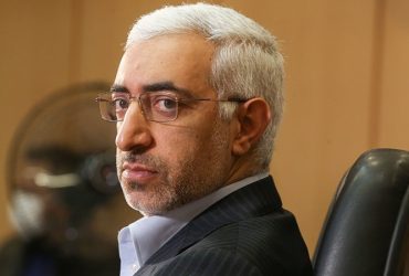 رئیس سازمان بورس استعفا کرد